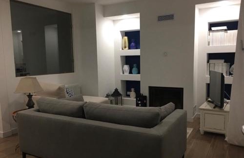 Montegrotto Terme Apartamento | Guest house Festinalente