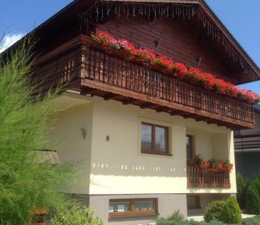 Liptovsky Mikulas Casa | Guest house Fleurs