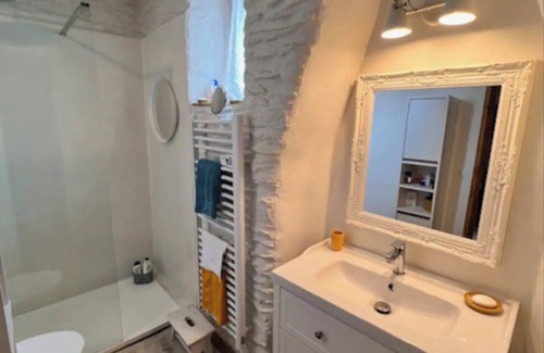 Saint-Paul-la-Coste Casa | Casa de huéspedes 'Chambre Cévenole' con piscina compartida, Wi-Fi y aire acondicionado