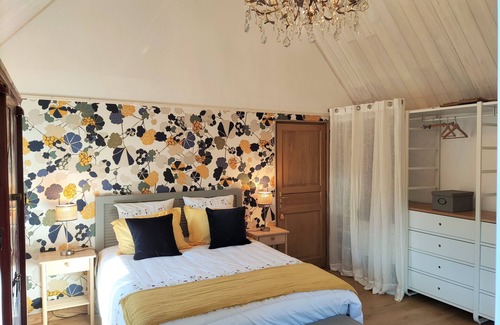 Turqueville Cama Y Desayuno | guest house in a garden next to Utah Beach point.