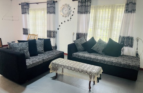 Seetha Eliya Casa | Guest House in Nuwara Eliya with Green View