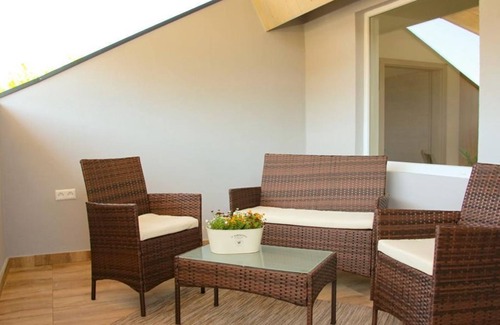 Dahn Apartamento | Guest house in the middle - holiday home, shower and bath, 4 or more bedrooms