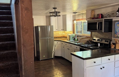 Upper Rattlesnake Casa | Guest House In the Upper Rattlesnake