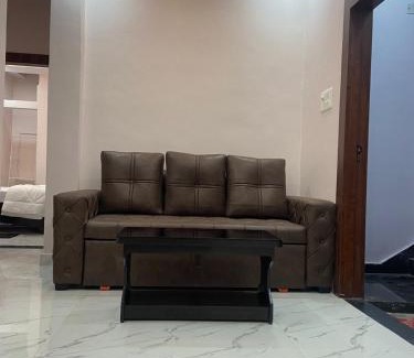 Sigra Casa | Guest House in Varanasi