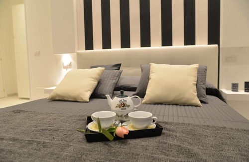 Repubblica Casa | Interno 7 Luxury Rooms