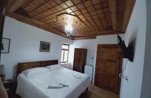 Berat Hotel | Guest House J.Prifti