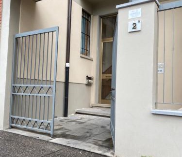 Coverciano Apartamento | GUEST HOUSE KINGA