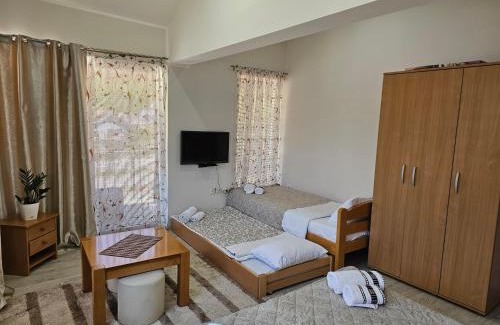 Predejane Casa | Guest House Konak Iris