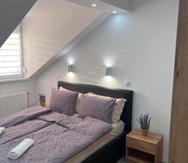 Sombor Apartamento | Guest House LILA