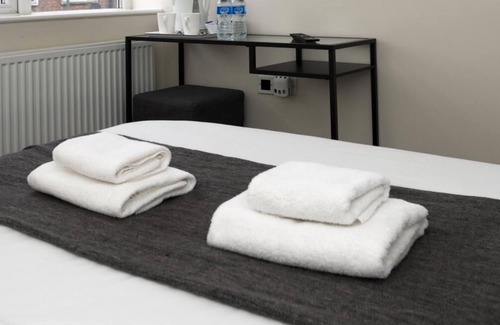 Streatham Casa | Guest House London