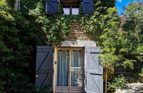 Lunan Casa | Guest house MAISON DE CELESTINE