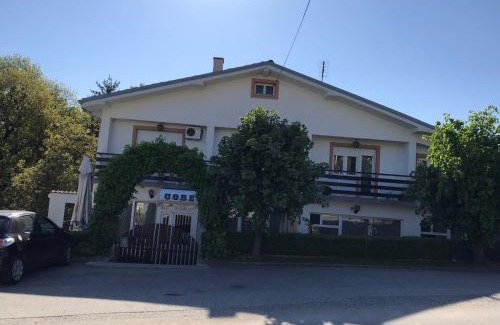Arandelovac Casa | Guest House Major