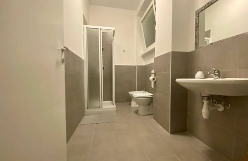 Centro Direzionale Casa | Guest House Pirelli