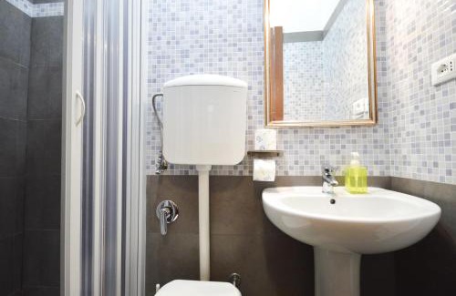 Rione XVIII Castro Pretorio Casa | Guest House Planet 29