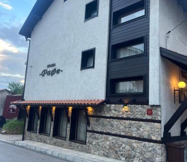 Dobrinishte Casa | Guest House Raffe