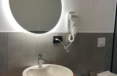 Sakës Casa | Guest House Si n'shpi tande - Mrizi i Zanave