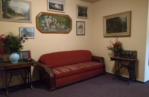 Slatinany Casa | Guest House U Zámku