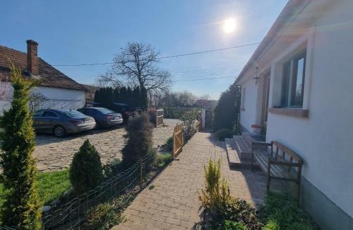 Mesentea Casa | Guest House Victoria
