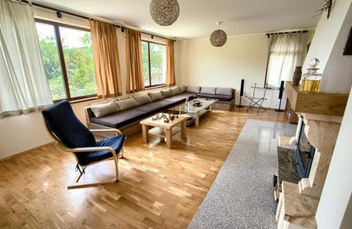 Botevgrad Casa | Guest House Villa Bozhenitsa