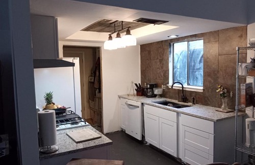 North San Antonio - SAT Casa | Guest room - Better than a hotel