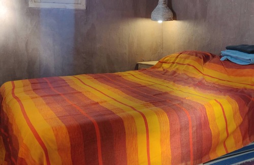 Tamegroute Cama Y Desayuno | Guest room in authentic desert farmhouse