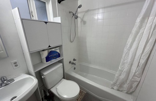 Outer Richmond Casa | Guest suite in Outer Richmond
