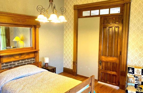 Sullivan Apartamento | Guest Suite in Sullivan Downtown