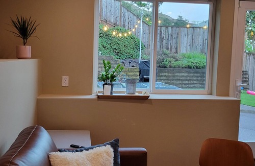 Clarendon Heights Apartamento | Guest suite near majestic Twin Peaks