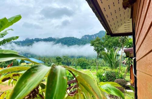 Tham Nam Phut Casa | Guesthouse 88 Phang Nga