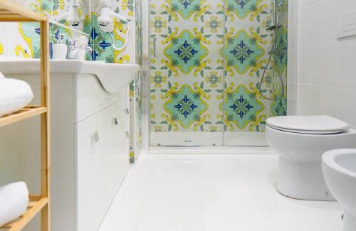 Naples City Centre Cama Y Desayuno | Guesthouse Adry in Naples