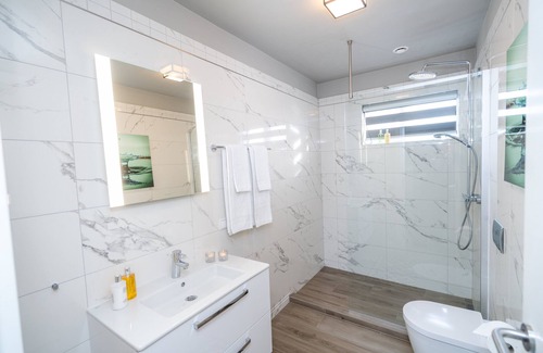 Innri-Njarthvik Casa | Guesthouse Keflavik by Reykjavik Keflavik Airport