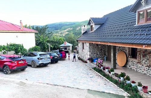 Kukes County Casa | Guesthouse Kevin