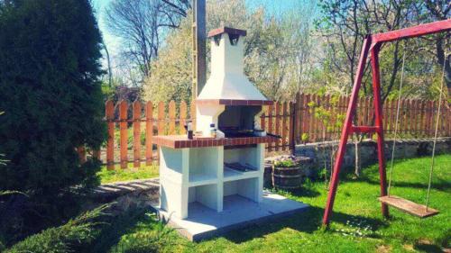 Emen Casa | Guesthouse Nigovanka
