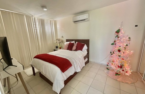 Bouvet Island Casa | Guesthouse with pool, pool table and BBQ! Near beaches, rivers and lakes.