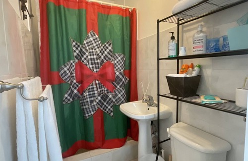 Bouvet Island Casa | Guesthouse with pool, pool table and BBQ! Near beaches, rivers and lakes.