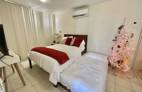 Bouvet Island Casa | Guesthouse with pool, pool table and BBQ! Near beaches, rivers and lakes.