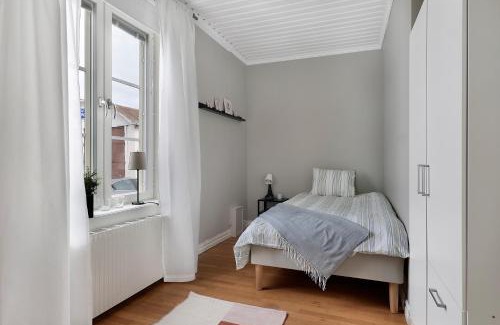Pitea Municipality Apartamento | Guestly Homes - 4BR Charming Apartment