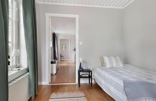 Pitea Municipality Apartamento | Guestly Homes - 4BR Charming Apartment