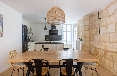 Chartrons Apartamento | GuestReady - Bonito apartamento en Chartrons para 8 personas