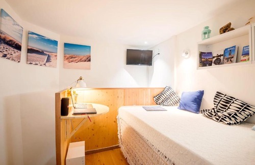 Hotel de Ville - Quinconces Apartamento | GuestReady - "Boat-Cabin" Inspired Apartment in the Heart of Bordeaux