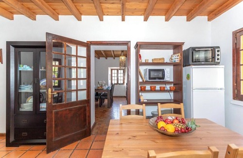 Ribeira Grande Apartamento | GuestReady - Casa dos Moinhos near the beach
