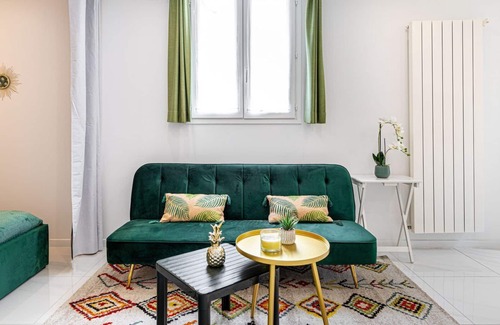 Plateau - Mont-Valerien Apartamento | GuestReady - Emerald serenity in Nanterre