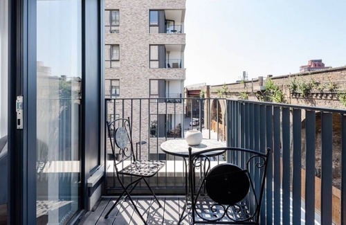 Coldharbour Apartamento | GuestReady - Precioso 1 cama con Balcón Privado