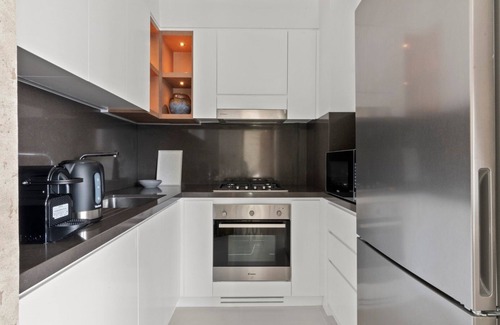 Dubai Marina Apartamento | GuestReady - Lujo en planta alta con vistas al puerto deportivo