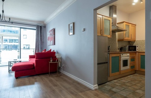 City Centre Dublin Apartamento | GuestReady - Modern Docklands retreat in Dublin