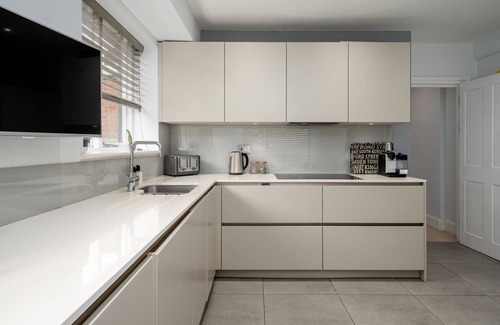 West Hampstead Apartamento | GuestReady - Magnífica estancia con terraza