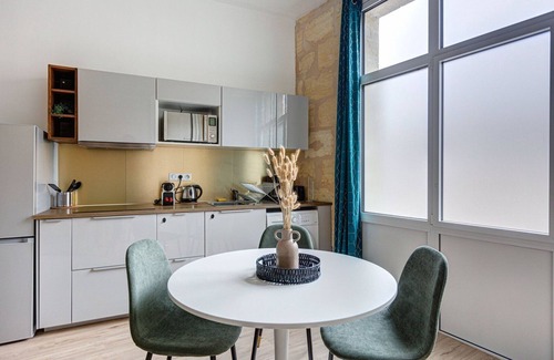 Saint Seurin - Fondaudege Apartamento | GuestReady - Stylish Haven in Downtown Bordeaux