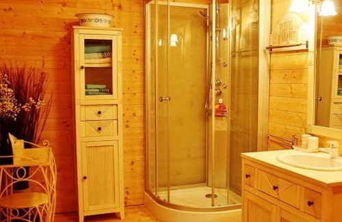 Laneuvelotte Cama Y Desayuno | Habitación Encantadora con Baño y Acceso a Piscina