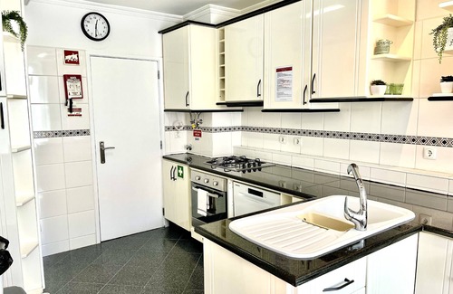 Cascais Apartamento | Guia Acacias Apartment
