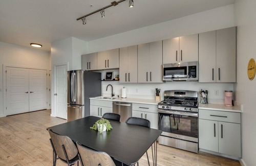 The Gulch Condominio | Stay Longer: Pet-Friendly Condo with Gym in Gulch